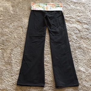 Pink Victoria Secret yoga pants